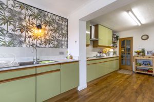 Photo 18- click for photo gallery